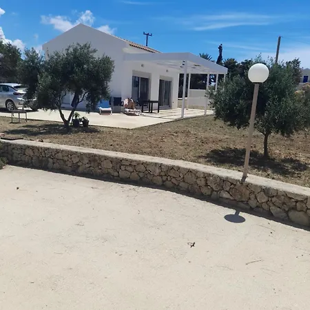 Minies Miniá